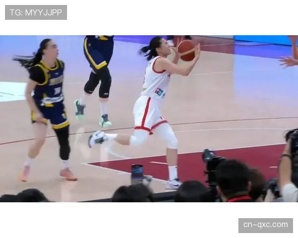 四川女篮首秀展现高效进攻 全场狂砍112分投射效率惊人